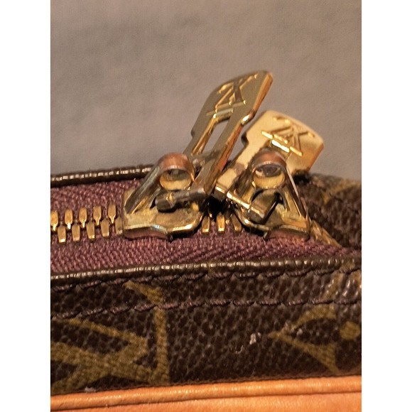 Authentic Louis Vuitton Excursion Shoes Case Handbag USED - Picture 6 of 12